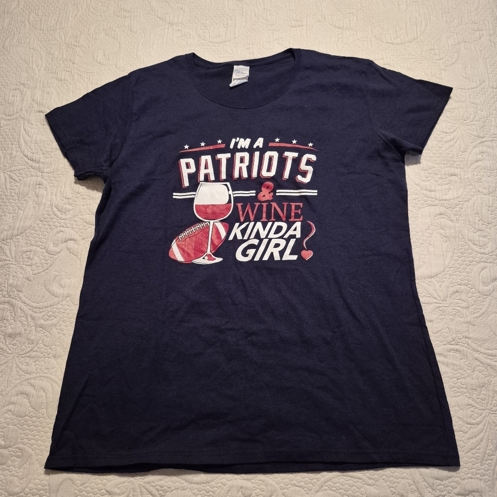 New England Patriots women's XL navy short sleeve shirt NWOT